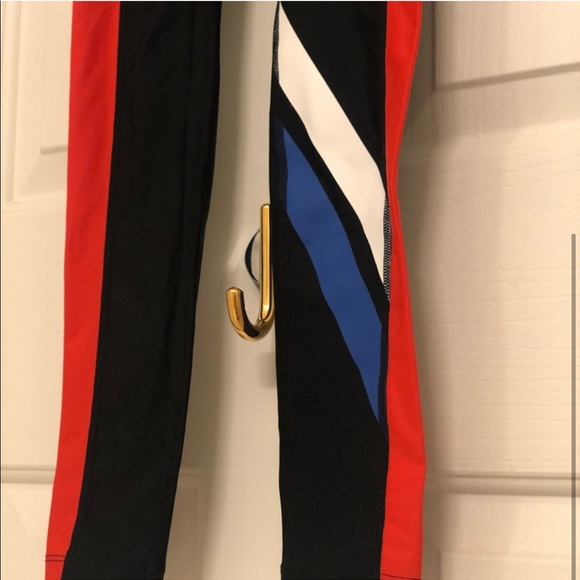 PE Nation Set - Picture 6 of 7